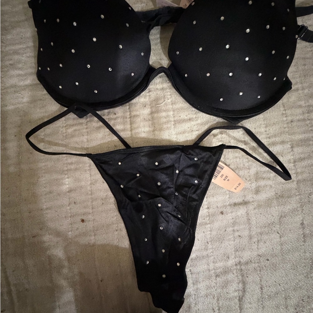 PINK Victoria's Secret Black Bra/panty with Rhinestones bra 34B panty medium